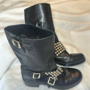 EUC BCBG GENERATION STUDDED BOOTS